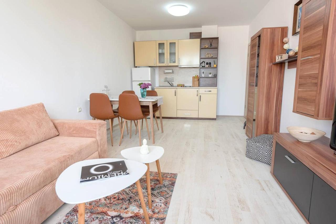 Apartment Gendar Delux, Sunny Island, 체르노모레츠 외부 사진